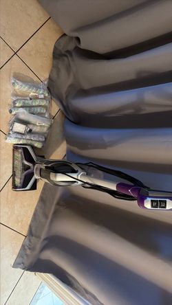 Shark Cordless Vacuum with Extra Pads