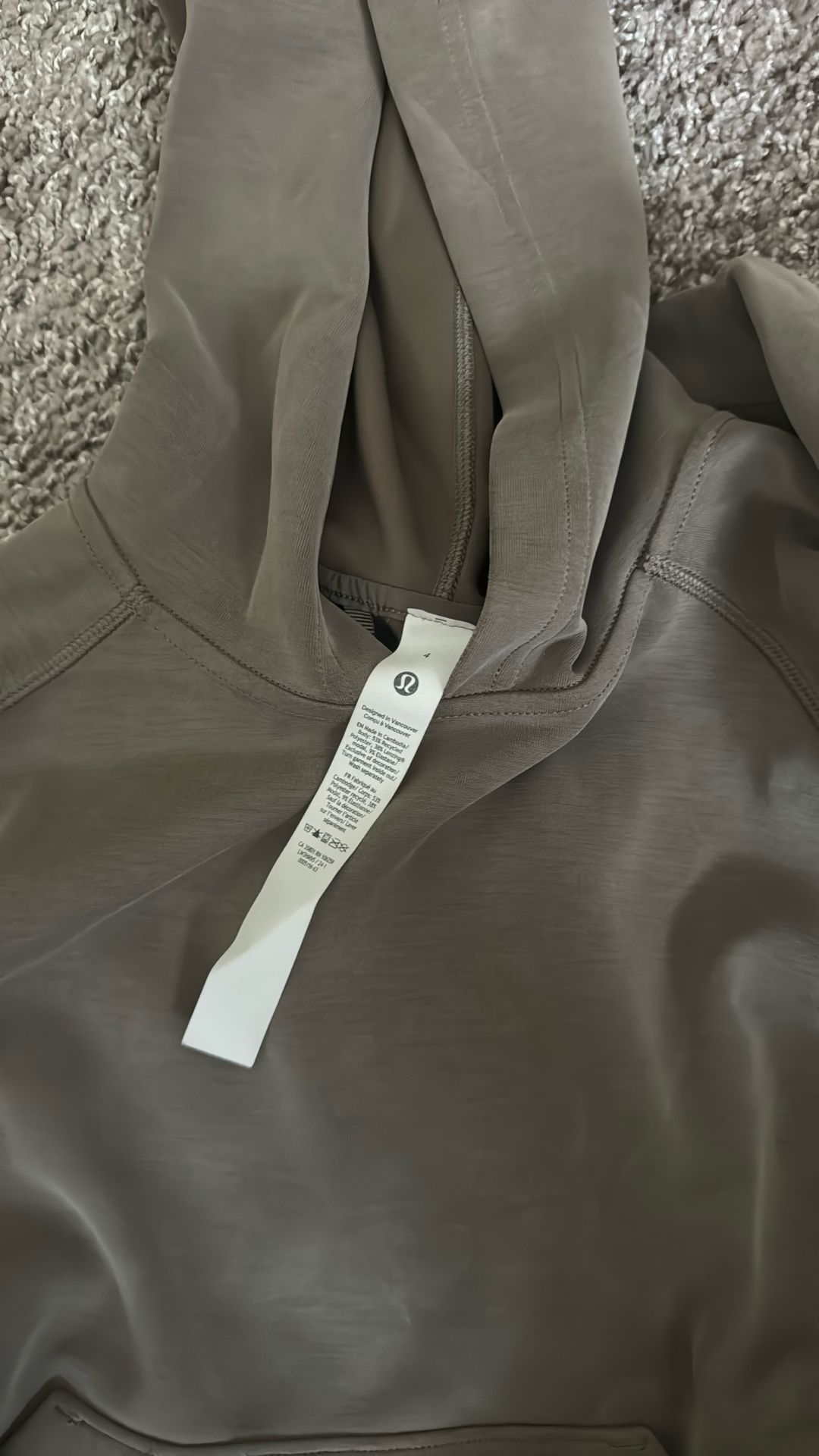 Lululemon Soft Stream Size 4
