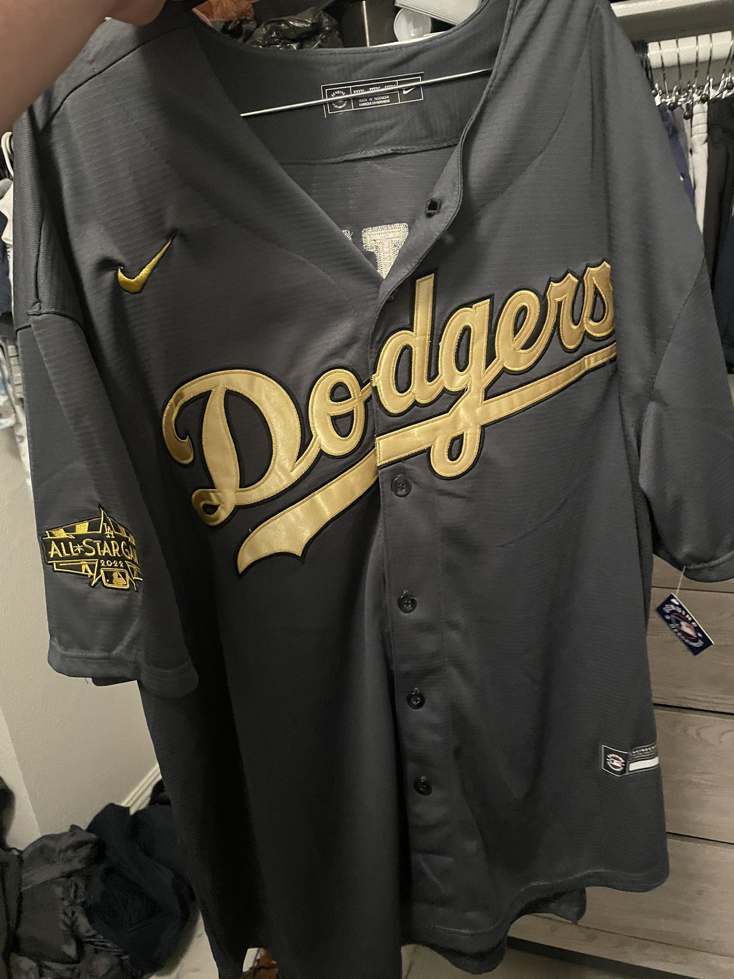 Mookie Betts Dodger Jersey 3x for Sale in Fontana, CA - OfferUp
