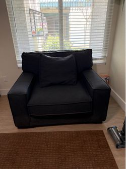 Couch/ love seat