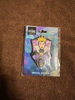 Disney Evil Queen Pink A La Mode Pin