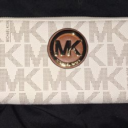 New, Michael Kors Fulton Zip Around Continental Wallet