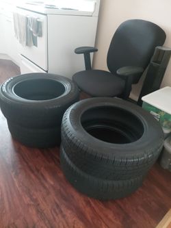 4 Used Tires 205/60R16