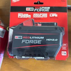 Milwaukee Red Lithium XC 8.0