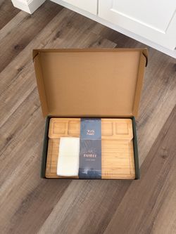 Charcuterie cheese board set