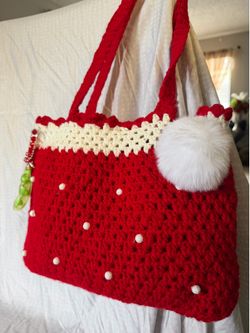 Handmaid bag