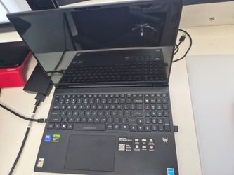 Acer Predator Helios Neo 16S AI RTX 5070 Ti OLED 240Hz 32GB RAM