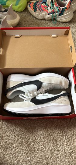 Nike Waffle Debut Size 10.5