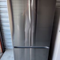 Samsung Stainless Steel Refrigerator And Freezer