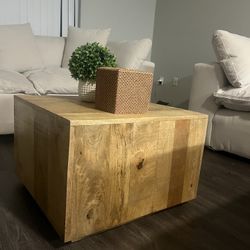 Custom Wooden Coffee Table 
