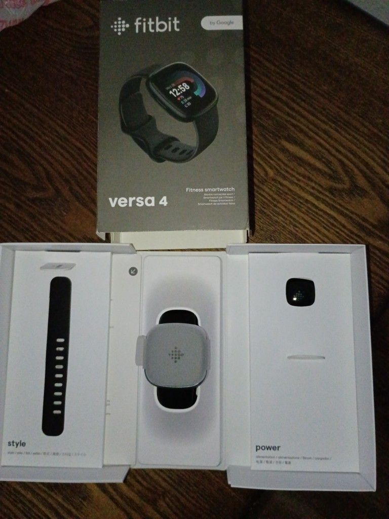 Fitbit Watch Versa 4