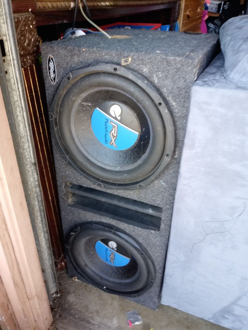 Two twelves in a box Planet Audio