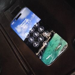 Apple iPhone 15 Pro Max Tmobile Screenlocked