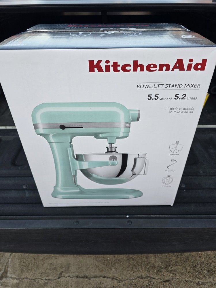 KitchenAid 5.5 Quart Bowl-Lift Stand Mixer - KSM55