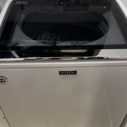 Washer And  Dryer Set