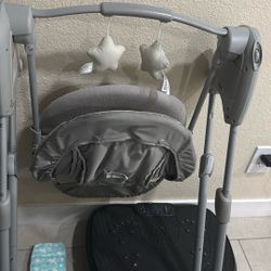 Columpio De Bebe Usado/ Used Baby Swing