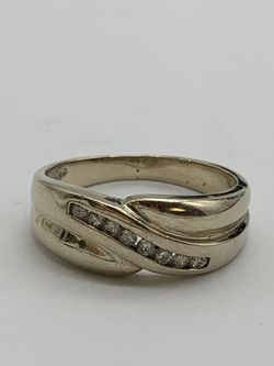 Gold ring with diamonds #28026