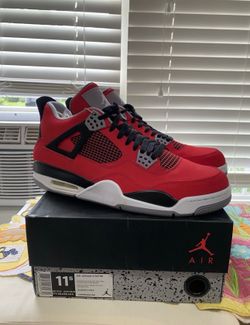 Jordan 4 Toro Bravo Brand New size 11.5