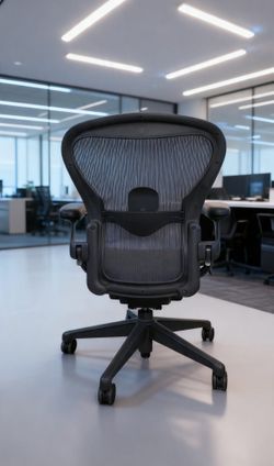 AERON CHAIR HERMAN MILLER REMASTERIZED SIZE B 2019 YEARS