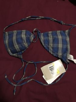 Women’s bathing suit top size Small