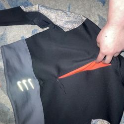 NIKE RUNNING DIVISION PULLOVER TOP SIZE M FITS LIKE LARGE 