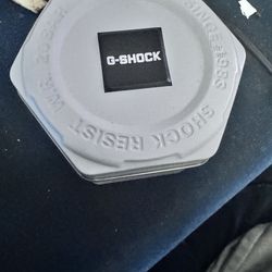 Diamond buss down Gshock