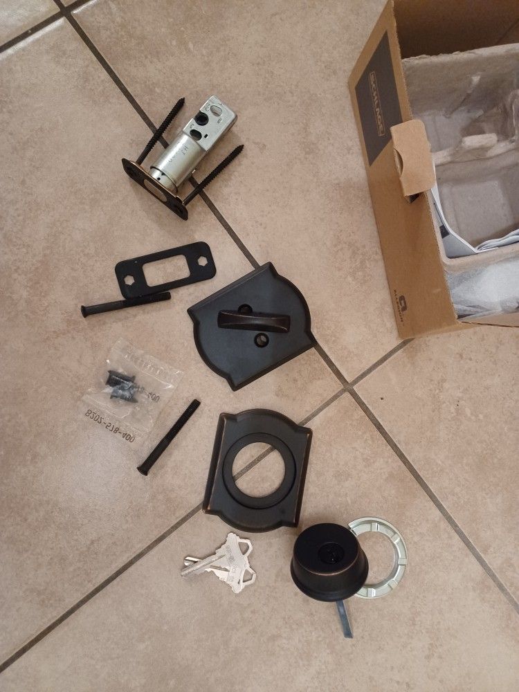 SCHLAGE CAMELOT AGED BRONZE SINGLE CYLINDER DEADBOLT + KEYS