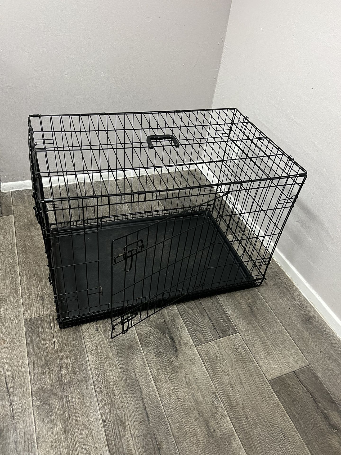 Dog Crate And Dog Back Packs 
