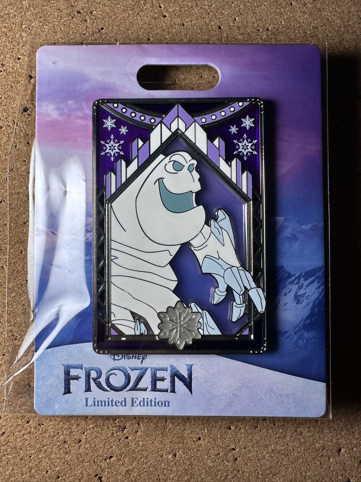 Disney Pink a la Mode - Frozen Stained Glass Series Marshmallow LE 300 Pin