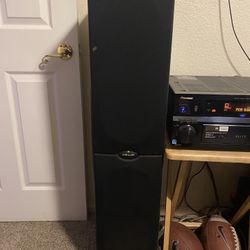 Polk Audio Rt2000p Tower Speakers With 12 Inch Subwoofer 