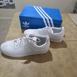Adidas Samoas - Men - Size 10 - Worn Once