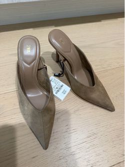 Zara pumps (size 38) Brand New