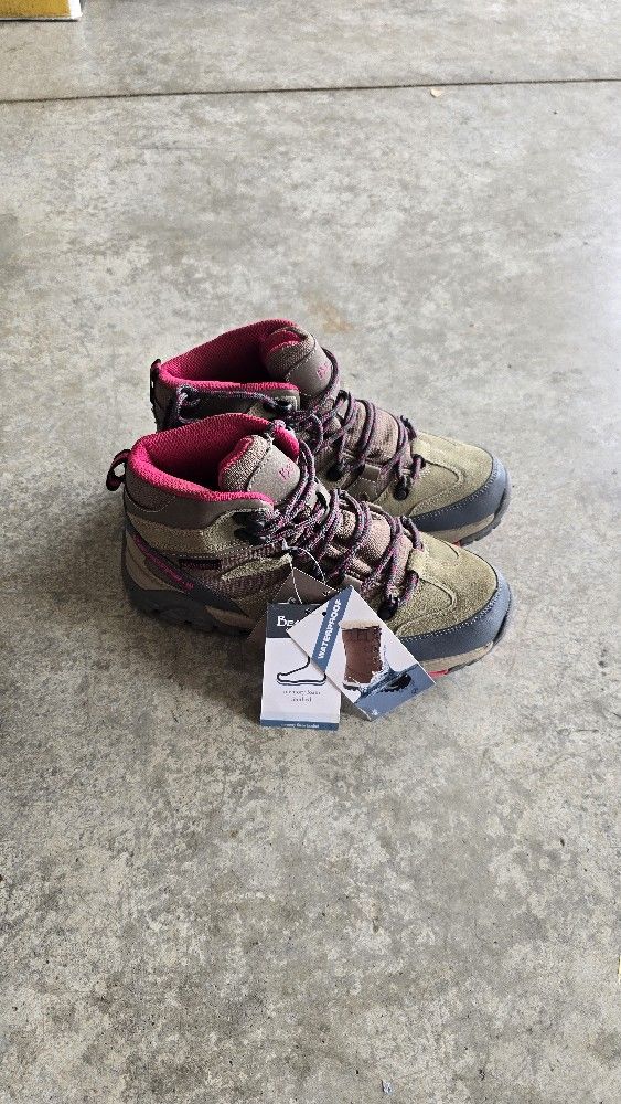 Girls Boots