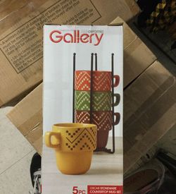 Stoneware counter top mug set cups. 5 pieces