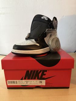 Jordan 1 Retro High Silver Toe (women’s) - Size 8.5