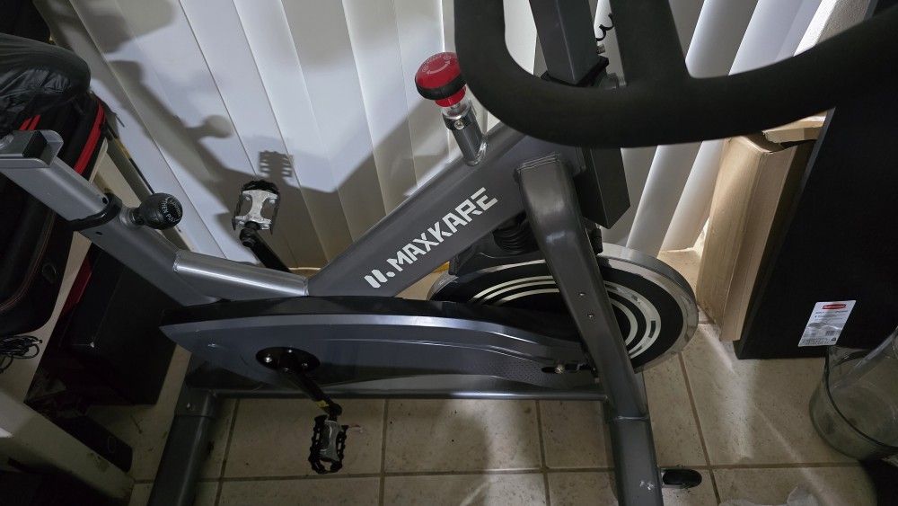 Stationary bike