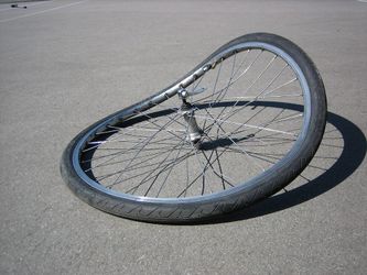 Arreglo De Bicicletas En El Área De Chino California 