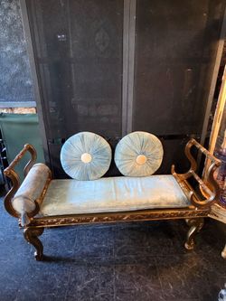 Neoclassical/Empire style gilt-wood daybed
