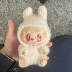 dada authentic labubu 