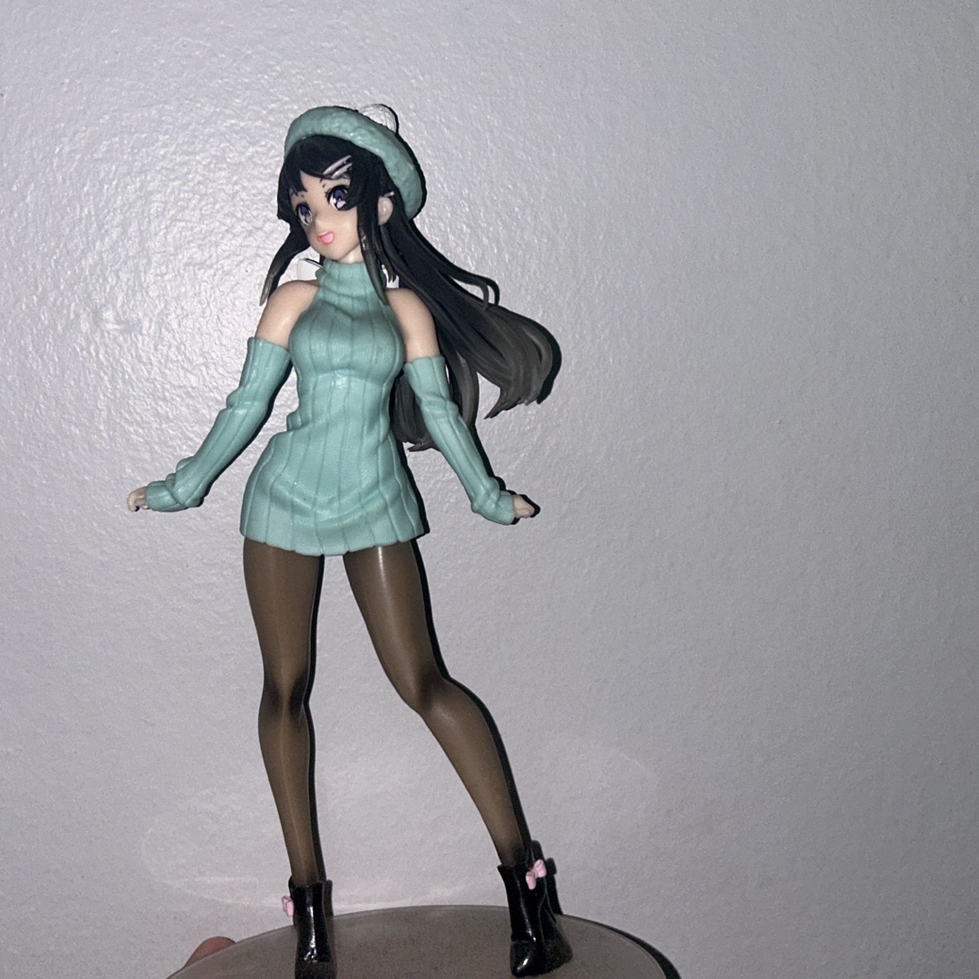 Mai San Figure