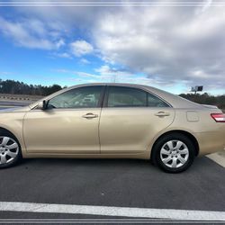 2011 Toyota Camry BASE Edition