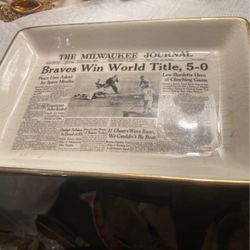 Collectible Dish Announcing The Milwaukee Braves Win The World Title
