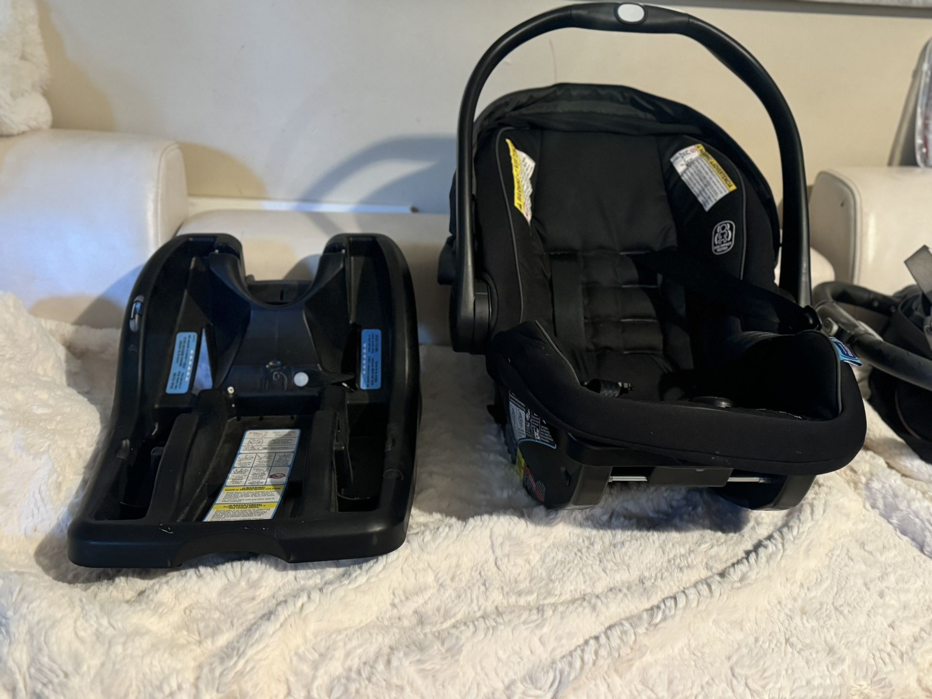 Infant Car seat