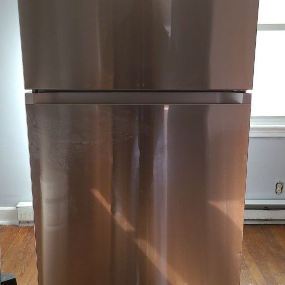 Samsung Refrigerator 21 cu ft
