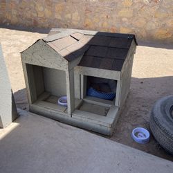 Dog House 