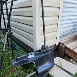 1(contact info removed) Mercury 200hp Offshore Outboard Lower Unit