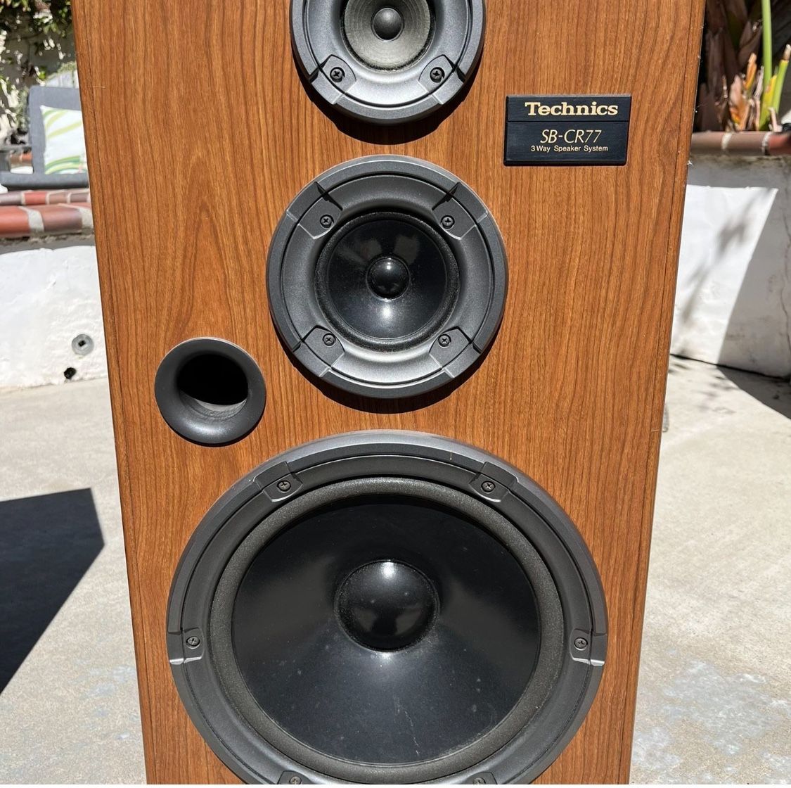 Techniques 3 Way Speakers