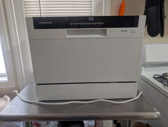 Farberware FCD06ABBWHA Portable Countertop Dishwasher w/ Jet-Dry & Extras