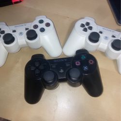3 PS3 Controllers 