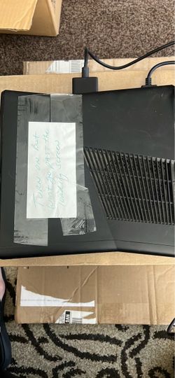 XBOX 360 CONSOLE USED AS IS FOR PARTS ONLY
